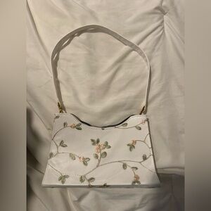 Floral Embroidered White Handbag